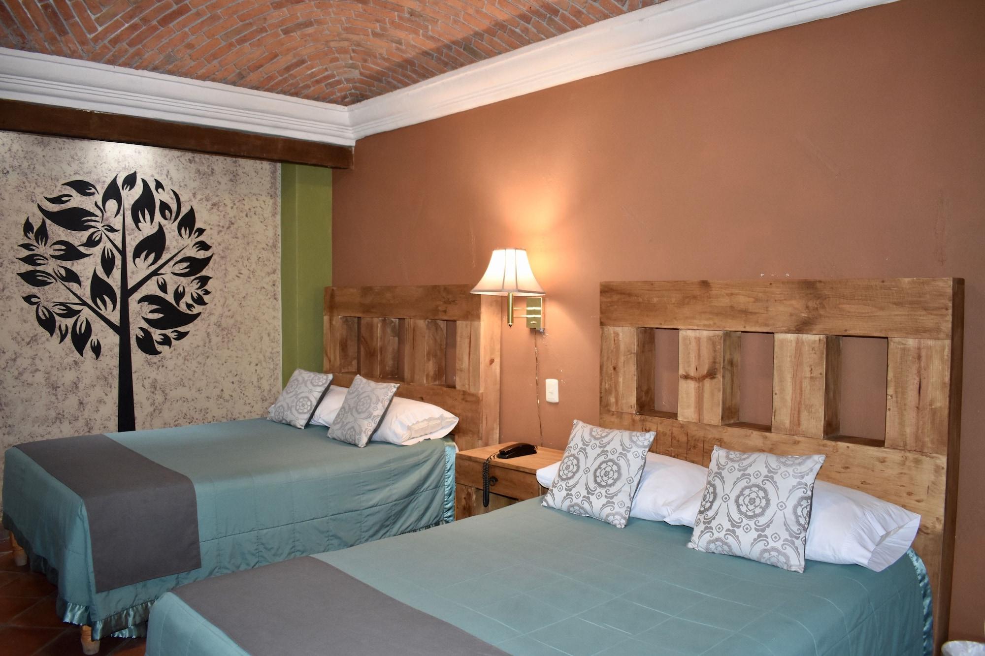 Hotel Ana Catalina And Suites Альенде Экстерьер фото