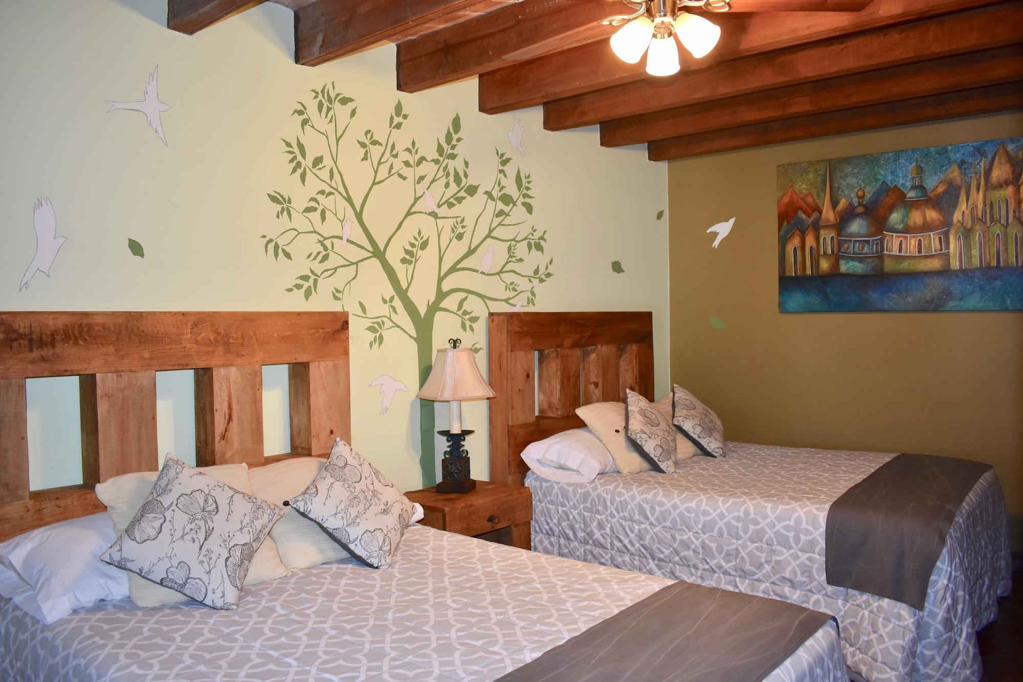 Hotel Ana Catalina And Suites Альенде Экстерьер фото
