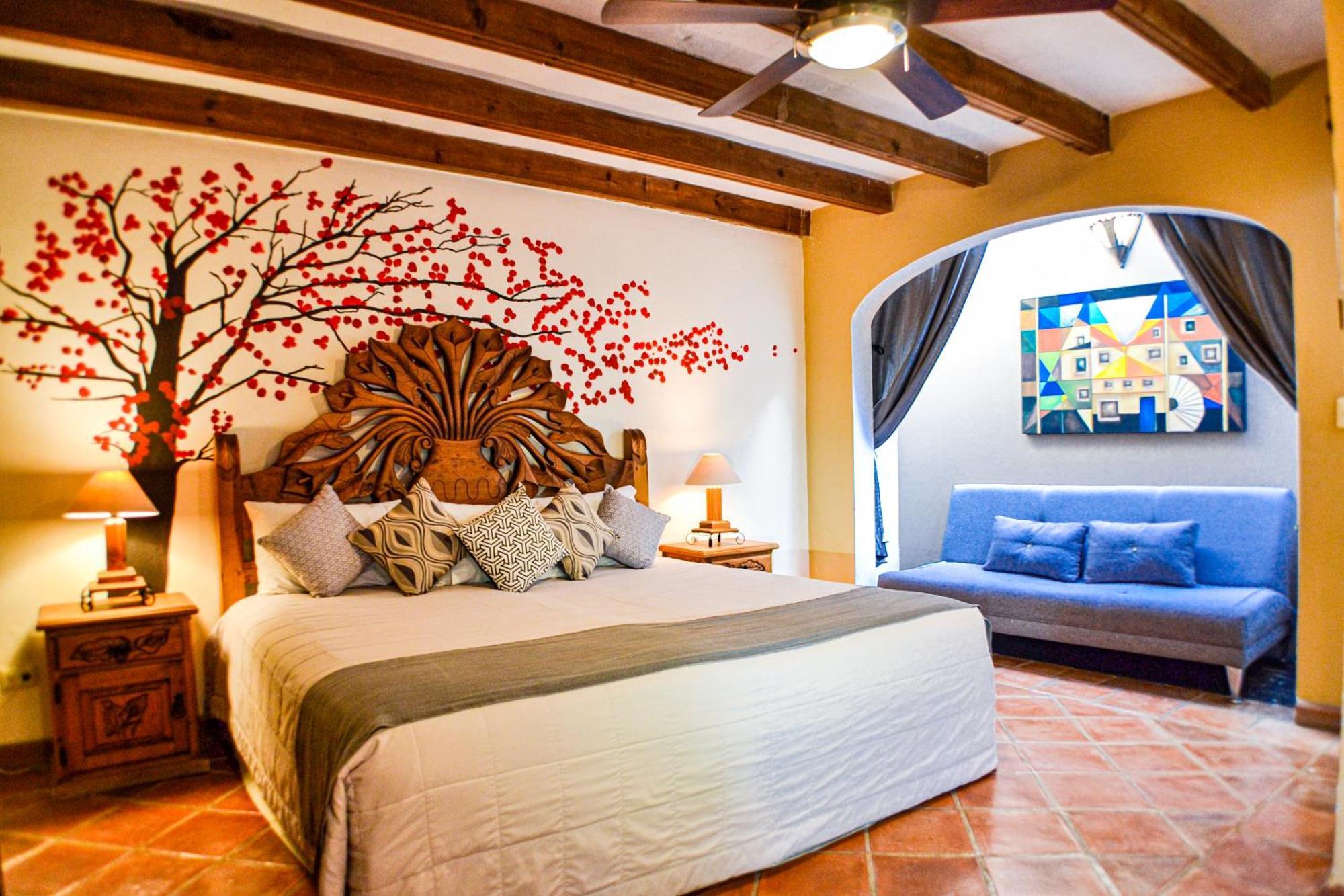 Hotel Ana Catalina And Suites Альенде Экстерьер фото