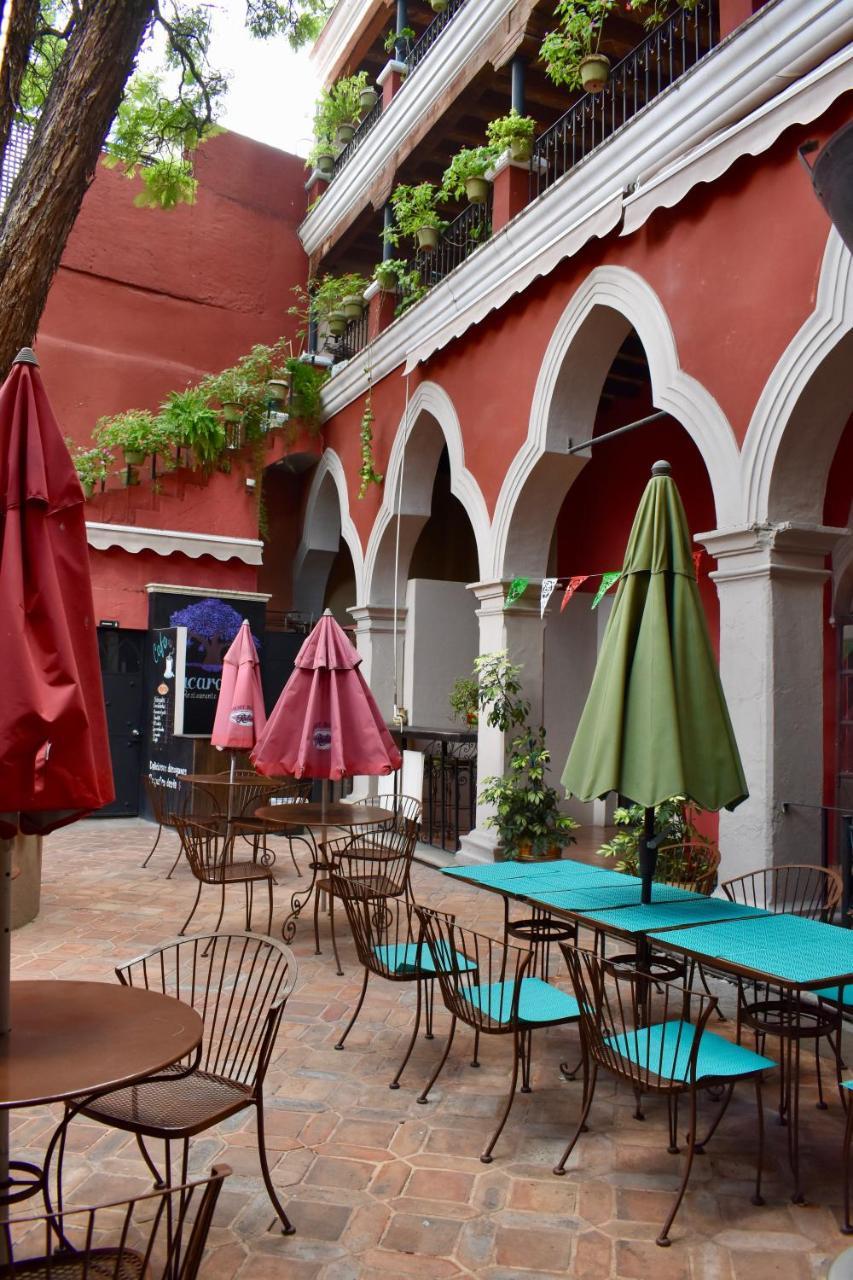 Hotel Ana Catalina And Suites Альенде Экстерьер фото